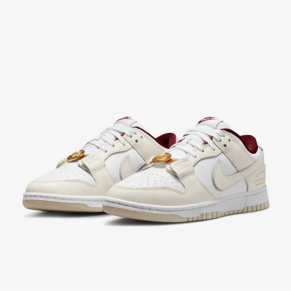 New Nike Women's Dunk Low SE Just Do It Shoes - White/ Team Red (DV1160-100)